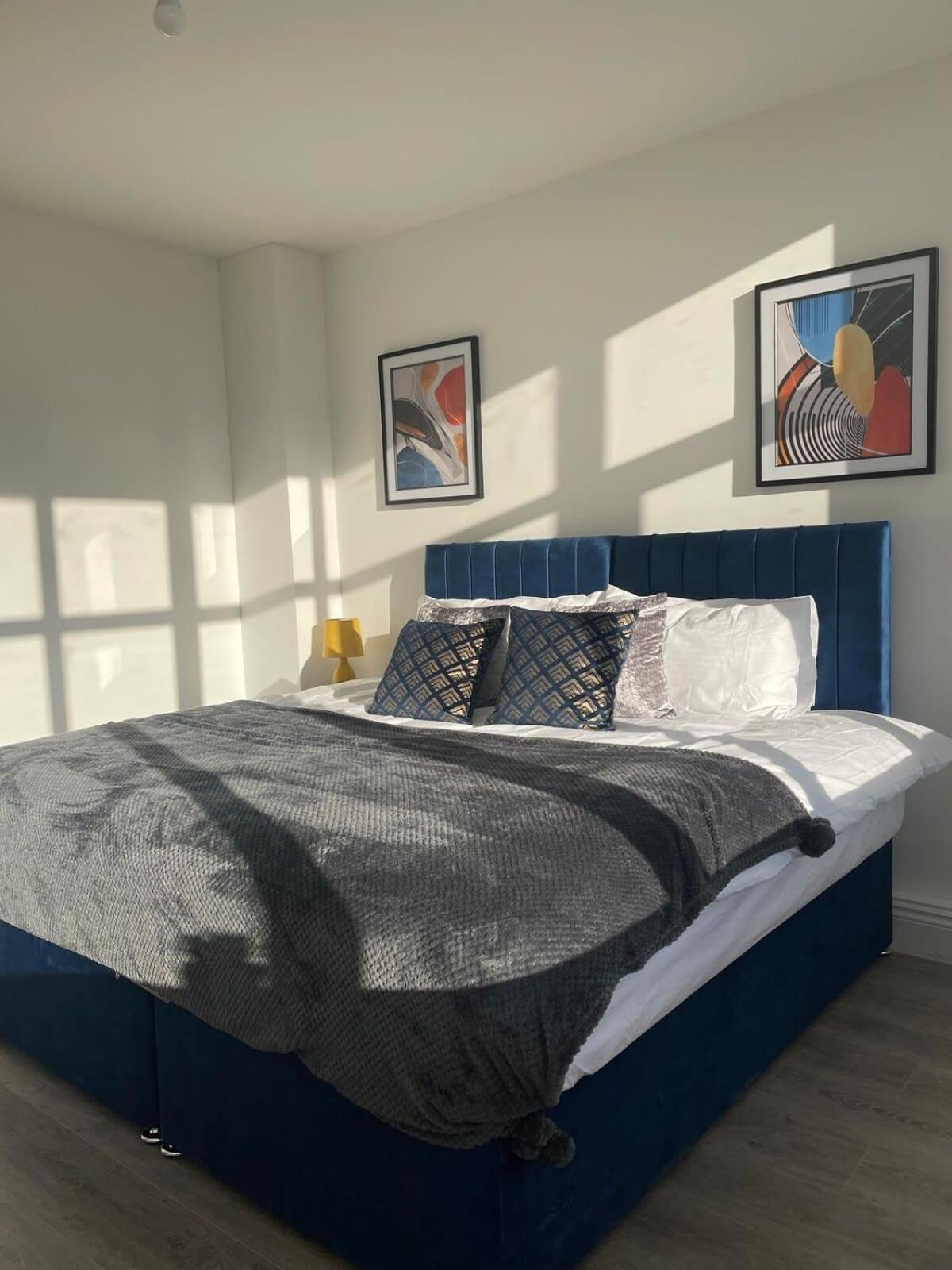 2 Bedroom Apartment - Flitwick - Contractor Friendly - Tourist Ready - Full Kitchen - Wifi - Smart Tv - Sofa Bed - Free Parking - Ideal For Short Or Long Stays Exterior foto